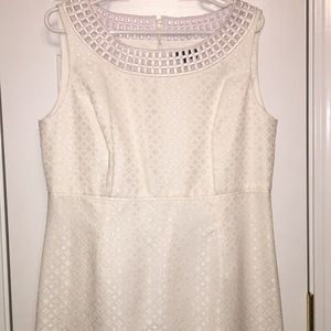 Gorgeous, fitted white dress
